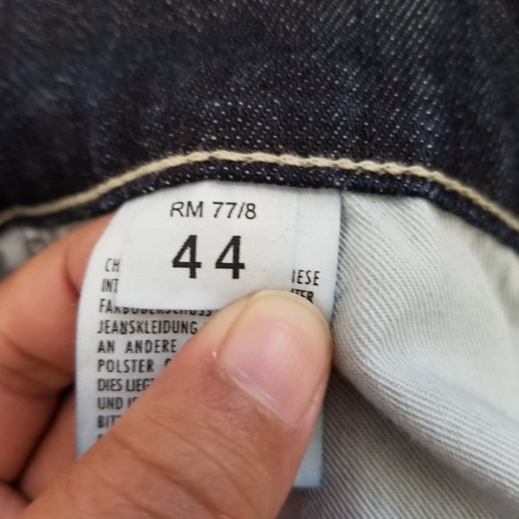 ESCADA SPORT 'Luca' Medium Wash Blue Jeans Denim Straight Leg EU 44 US 14 - Picture 7 of 10